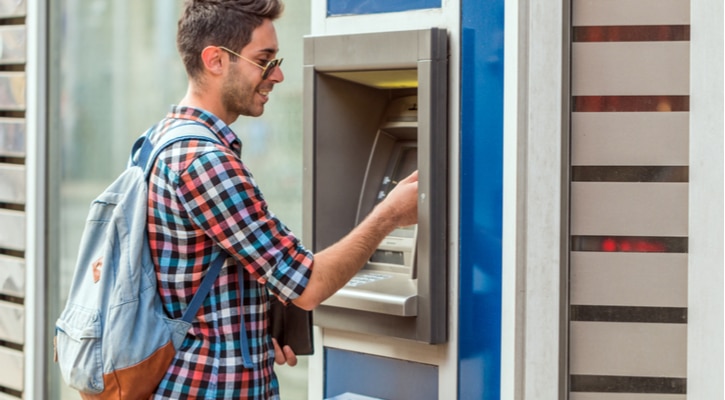 frais pour paiement par carte à l'étranger